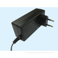 Small Europe Plug Ac To Dc Power Adaptor 300ma 13.5v , Fully Enclosed Plastic Case